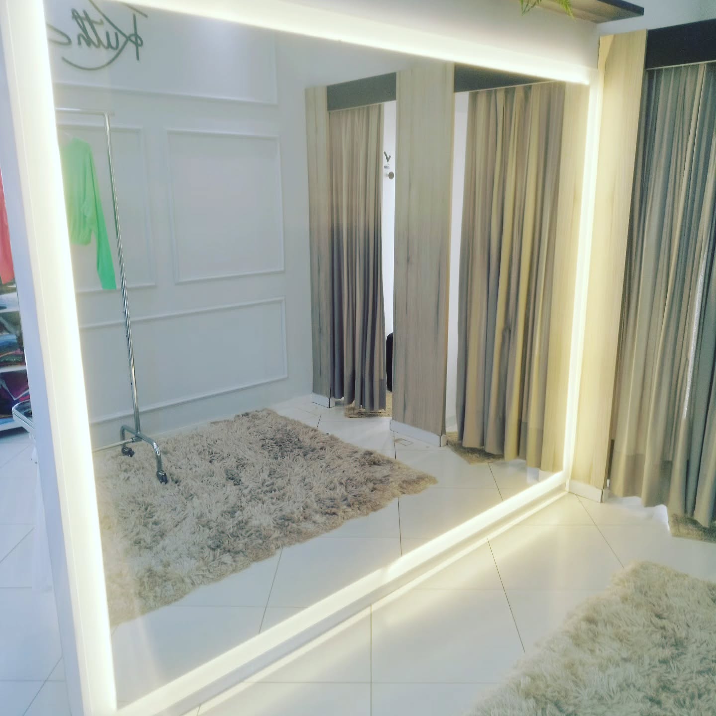 msvidross_1687360077_3130125656499921742_45333118663